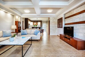 Living area - Sunny Villas and Spa (Kassandra)