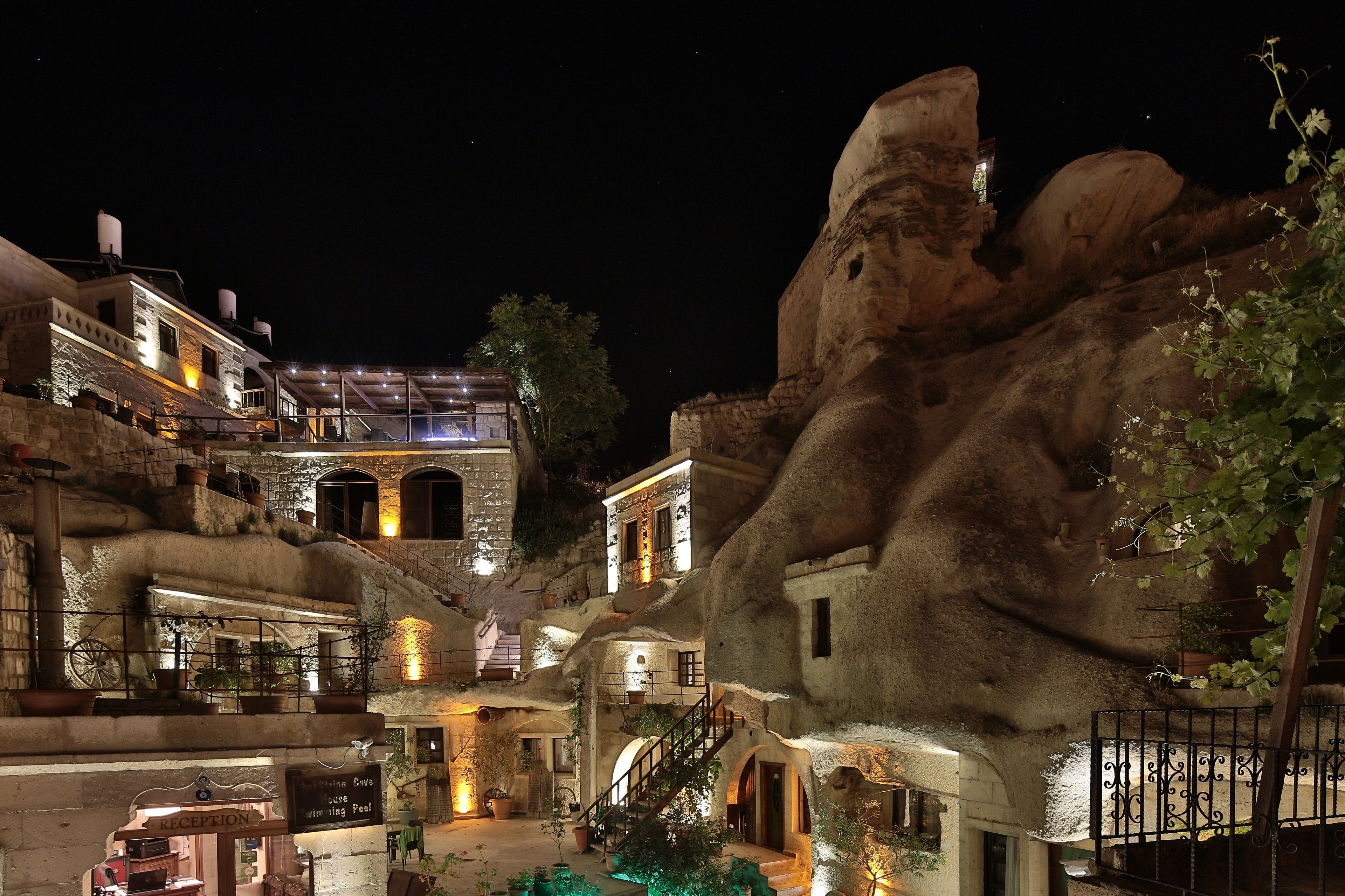 Foto - Shoestring Cave House