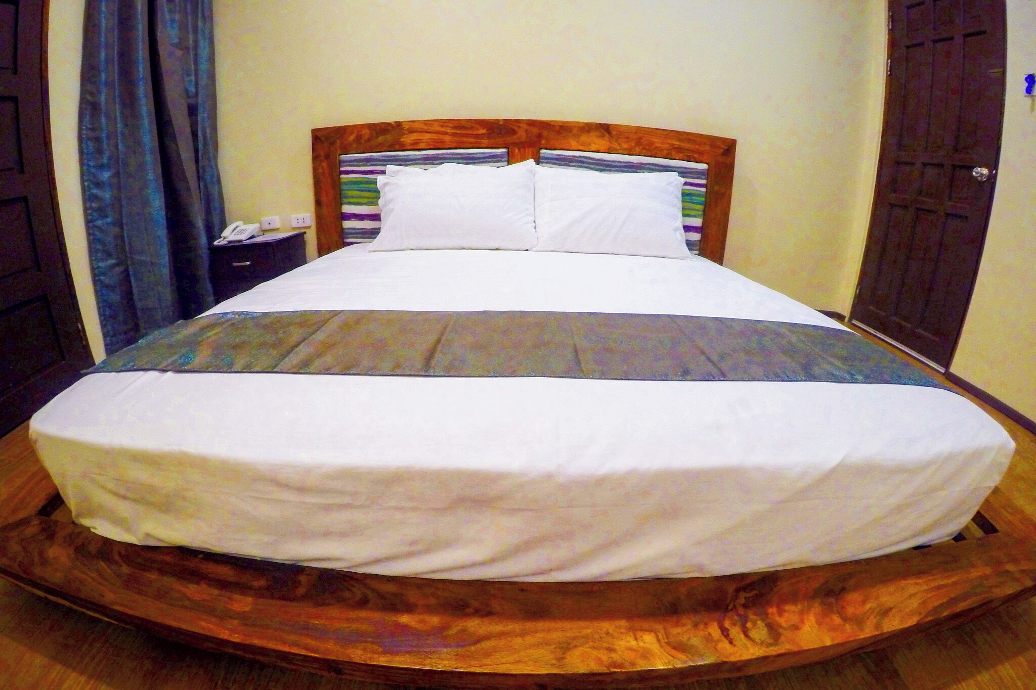 Photo - Golden Gate Suites