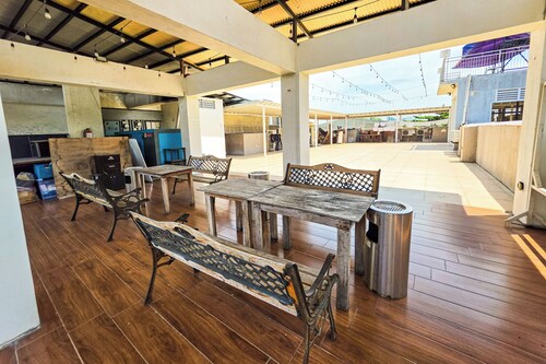 Golden Gate Suites