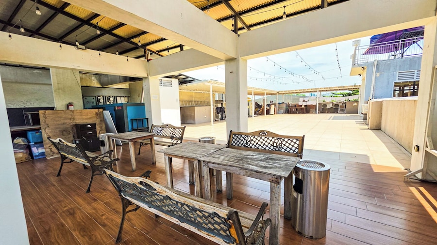 Golden Gate Suites