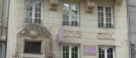 Façade de l’hébergement