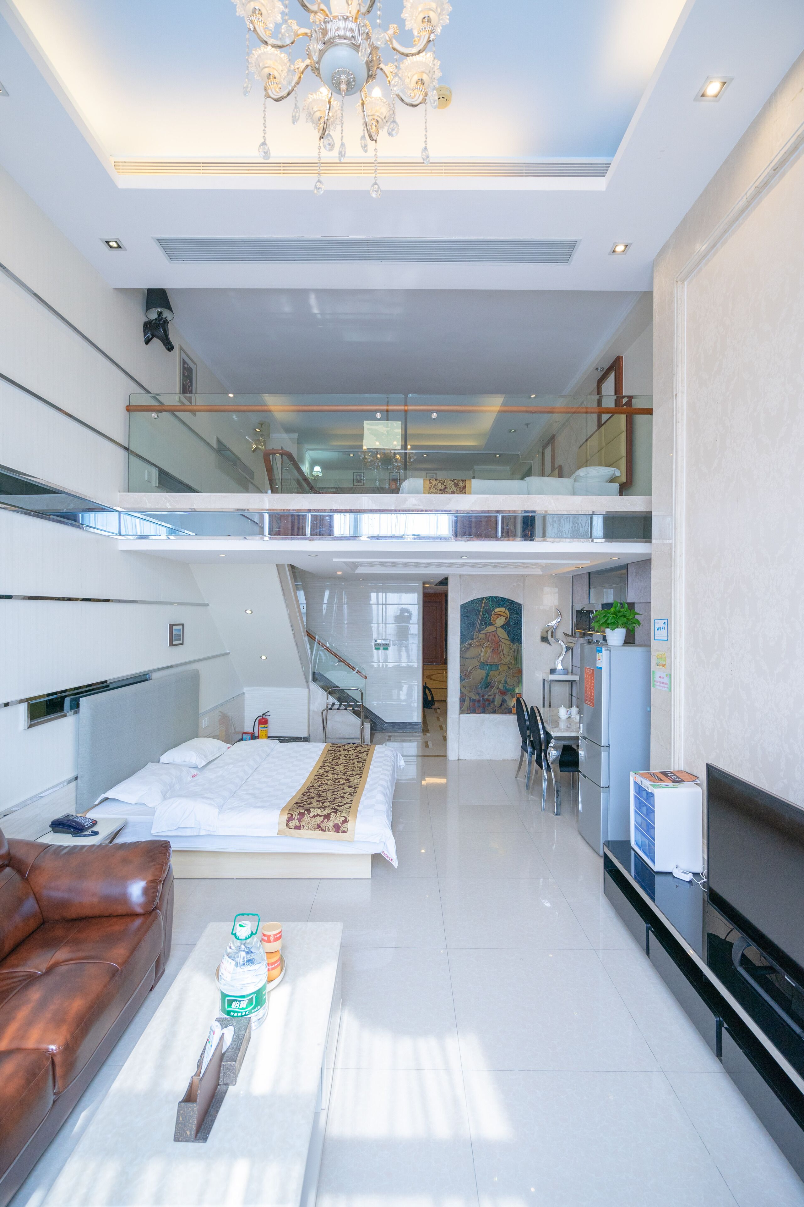 Executive Duplex Triple Suite | In-room safe, blackout drapes, iron/ironing board, free WiFi