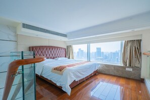 Duplex Deluxe Two-bedroom Suite | In-room safe, desk, laptop workspace, blackout drapes - Guangzhou Hakka Apartment Beijing Road (Guangzhou)