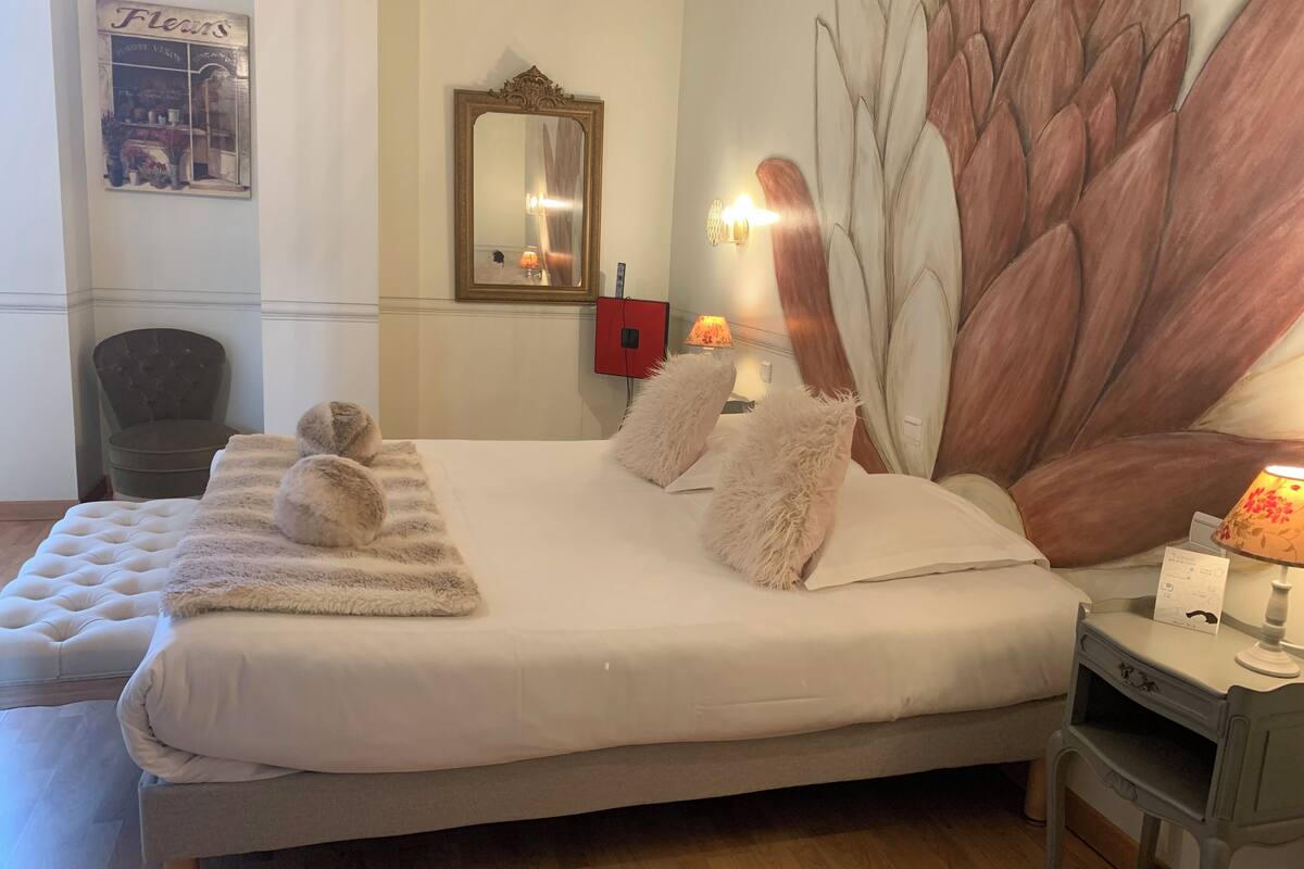 premium double room | premium bedding, pillow-top beds, individually decorated