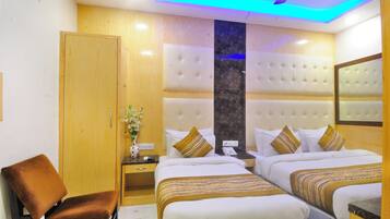 Deluxe Triple Room | Free WiFi, bed sheets