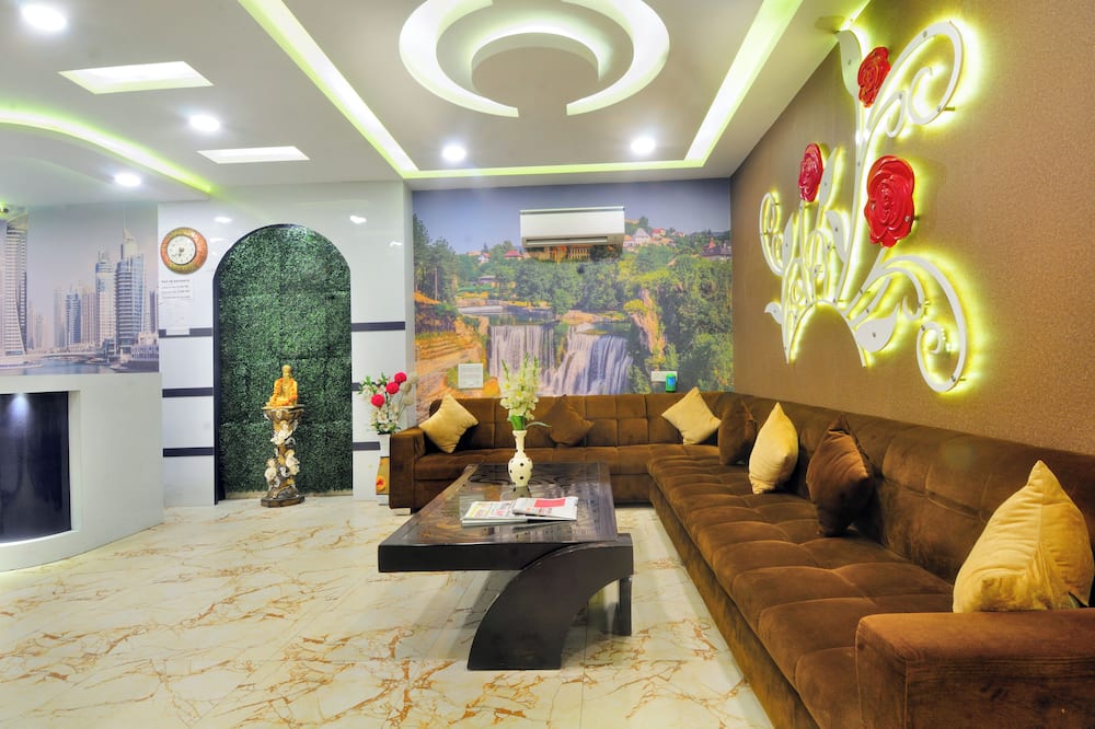 Check In Room Main Bazar