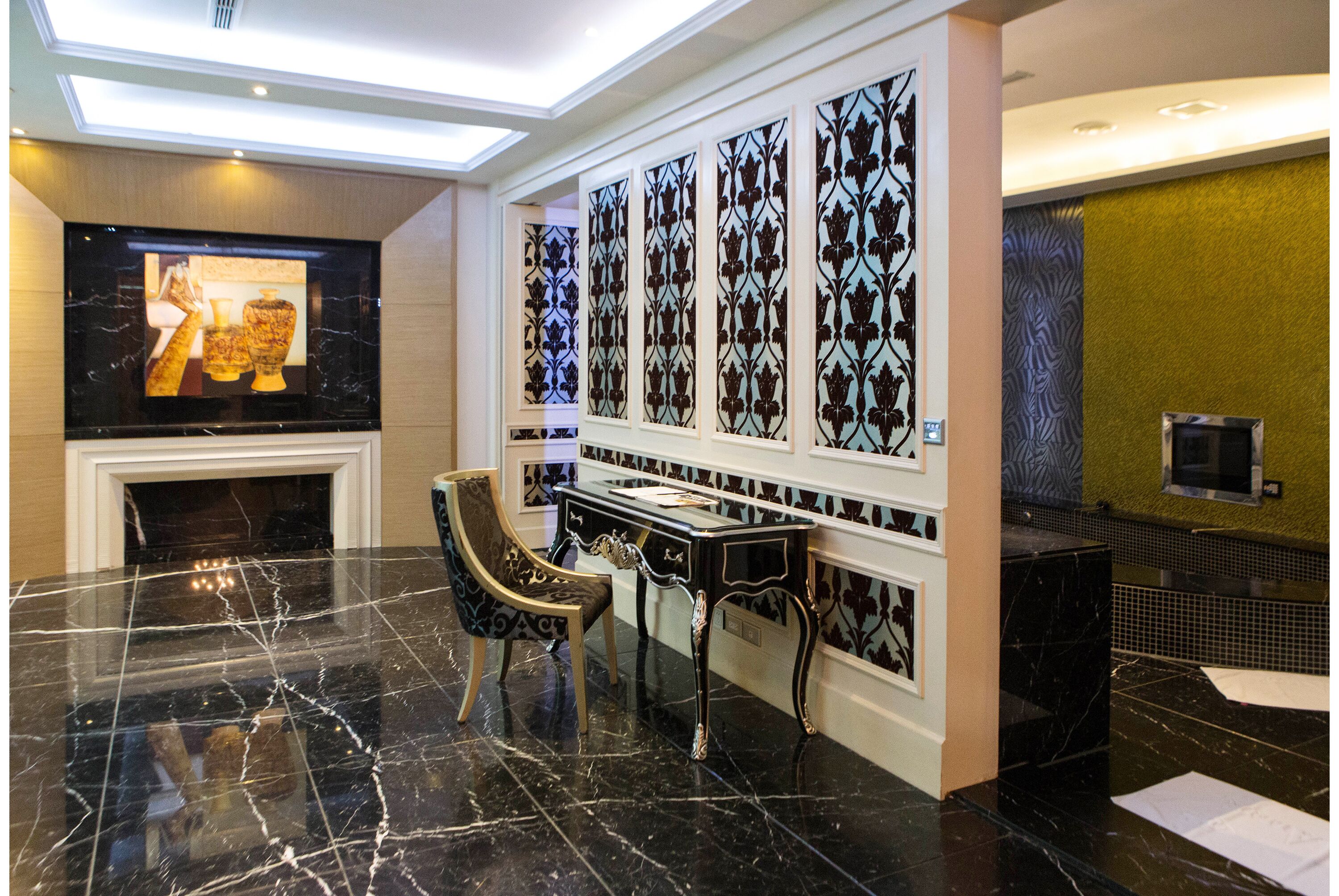 platium suite check in time starts from 6pm | iron/ironing board, free wifi