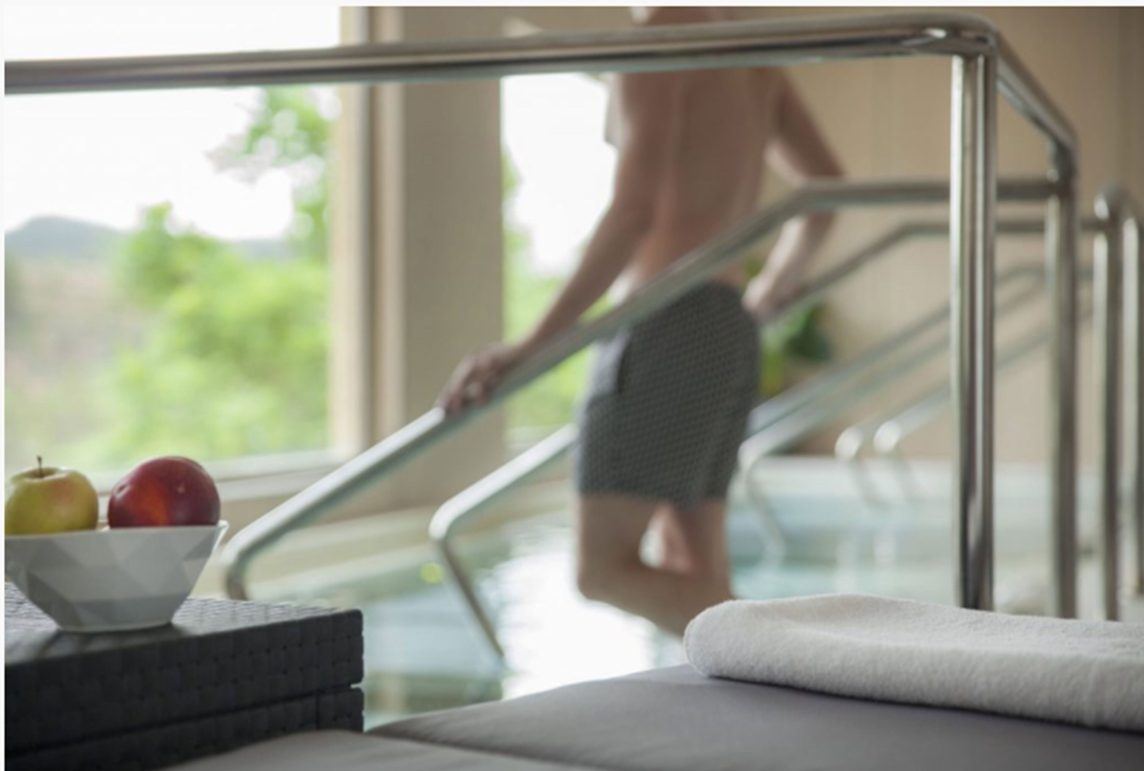 Regadera, amenidades de baño gratuitas, secadora de cabello, toallas 