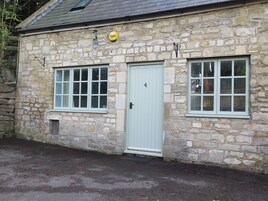 Framhlið gististaðar