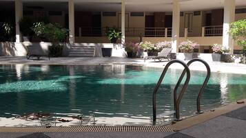 Outdoor pool, pool loungers