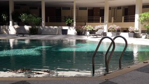 Outdoor pool, sun loungers