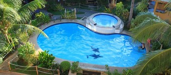 Lost Horizon Beach Dive Resort