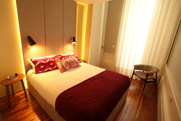 Appartement supérieur, 1 chambre | 1 chambre, lit avec matelas en mousse à mémoire, coffre-fort