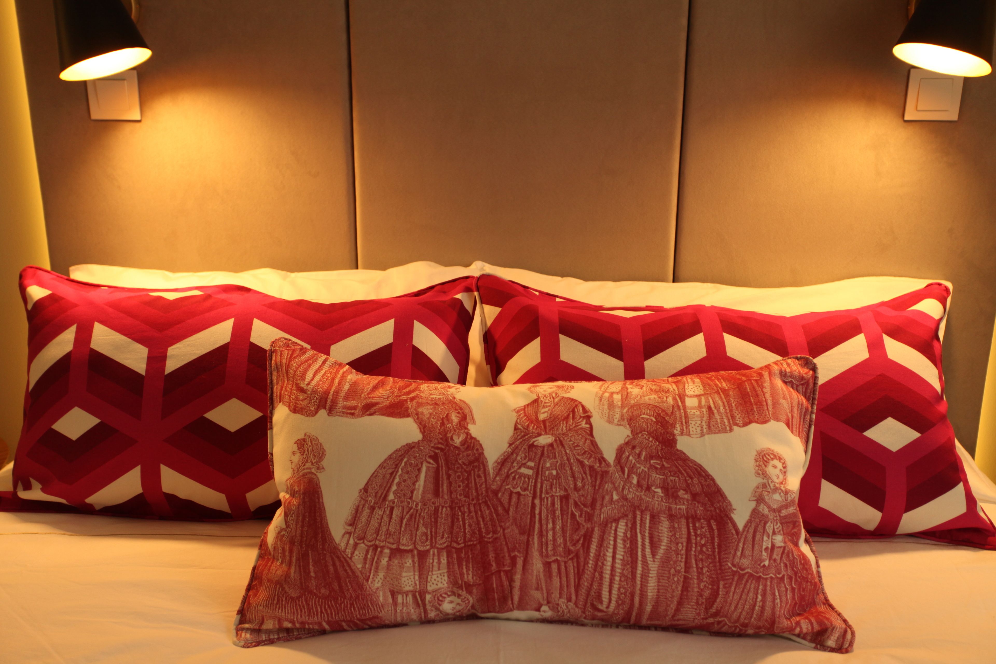 superior apartment, 1 bedroom | 1 bedroom, memory-foam beds, in-room safe, blackout curtains