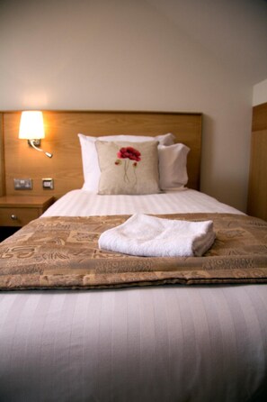 In-room safe, desk, iron/ironing board, free cribs/infant beds