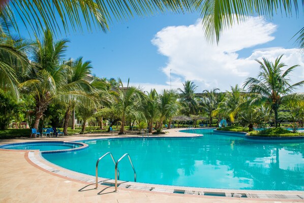 Alberca al aire libre 