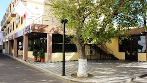 Property grounds - All Stars Hotel (Baku)