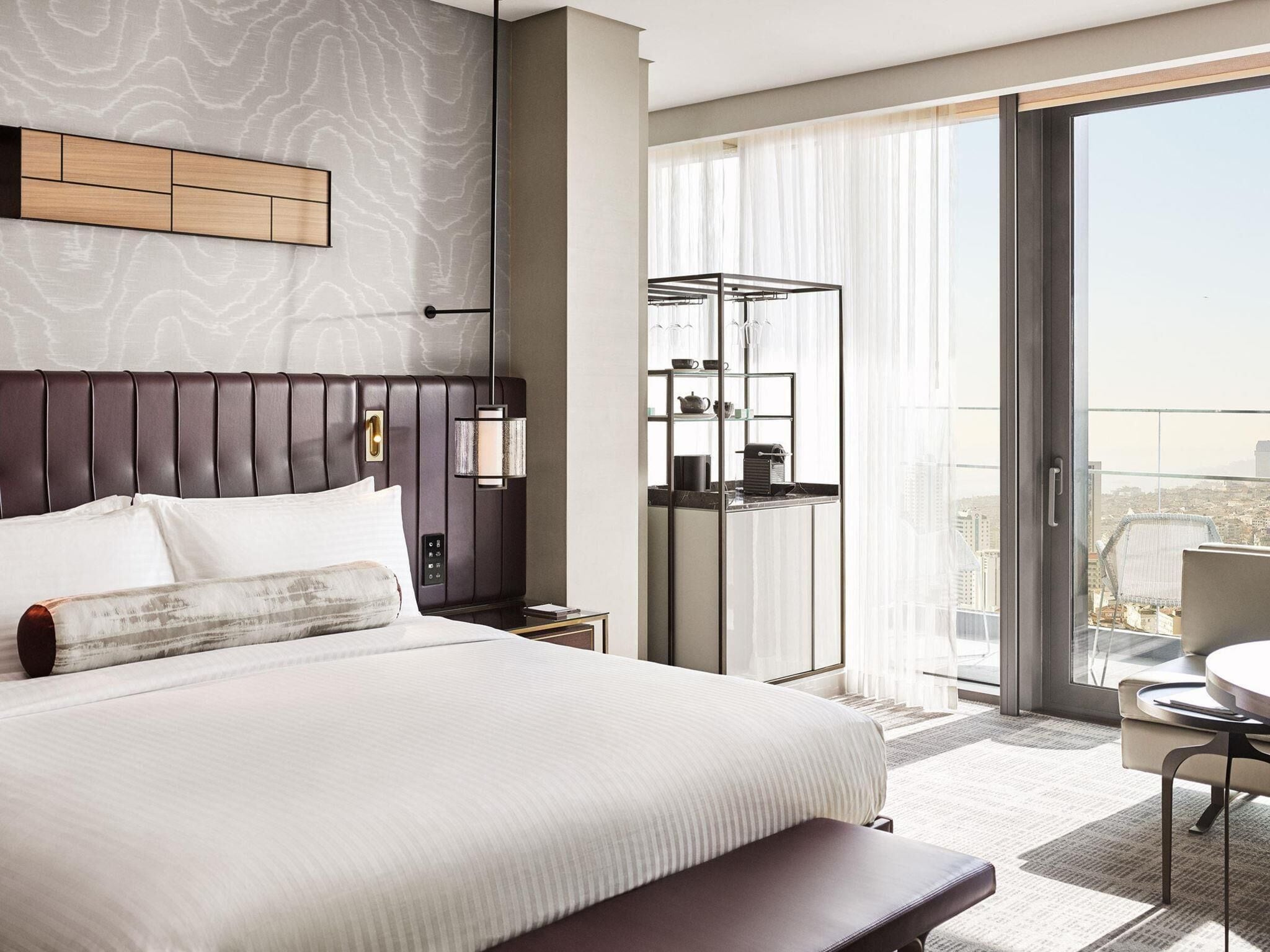 Deluxe Room, Balcony (Bosphorus View) | Premium bedding, pillowtop beds, minibar, in-room safe