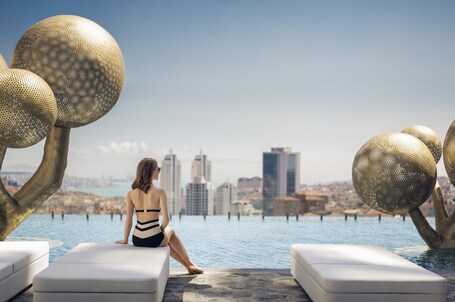Fairmont Quasar Istanbul - Image 4