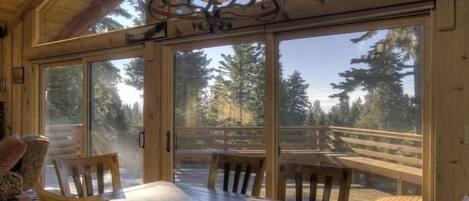 Nhà, 3 phòng ngủ | Khu ăn uống