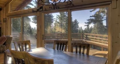 Tash Luxury Vacation Rental by RedAwning