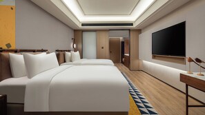 Minibar, Zimmersafe, Schreibtisch, schallisolierte Zimmer