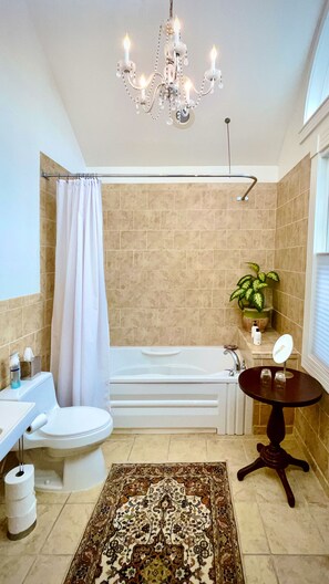 Elite Single Room | Bathroom