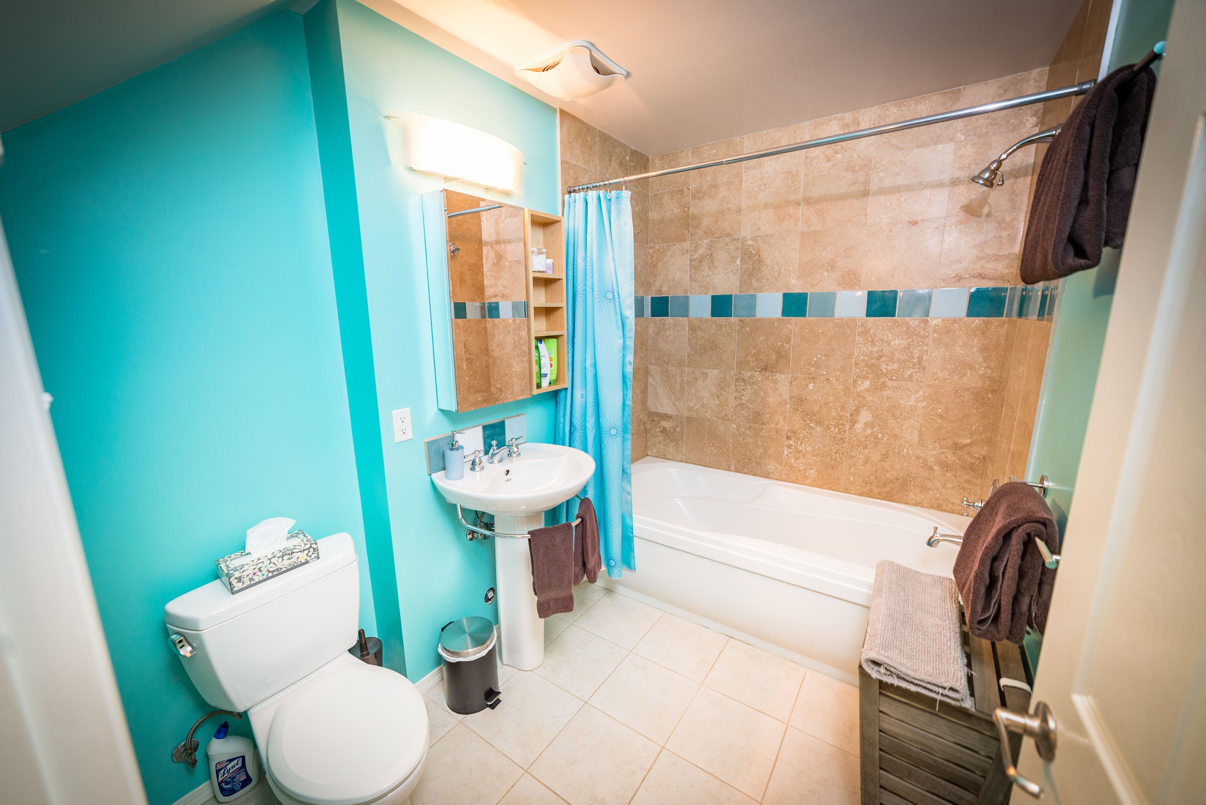 apartment, 2 bedrooms, kitchenette | bathroom | free toiletries, hair dryer, towels, soap