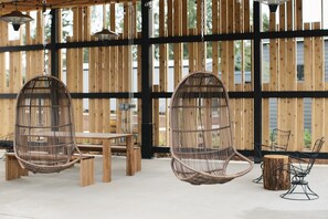 Porch - Lodges on Vashon (Vashon Island)