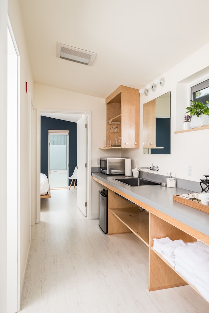 Lodges on Vashon by null