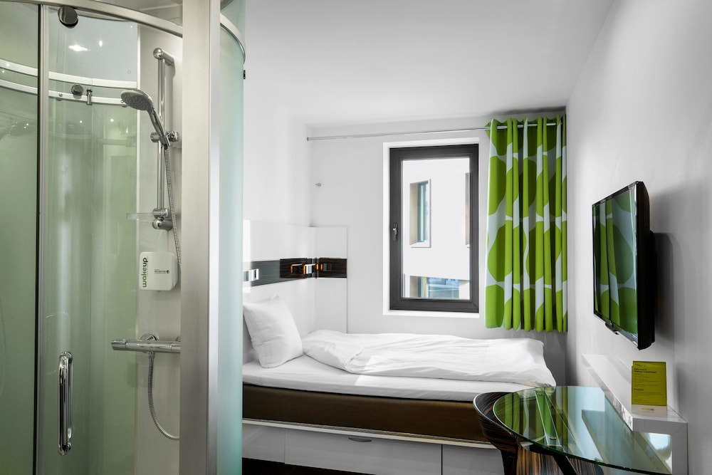 Wakeup Aarhus, M. P. Bruuns Gade by null