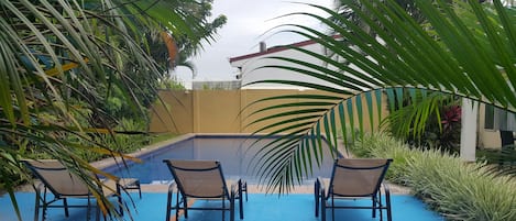 Udendørs pool