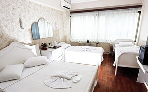 WiFi, alarm clocks - Sipahi (Istanbul)