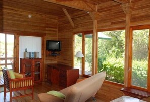 Living room - Chez Manany Galapagos Eco lodge (Puerto Villamil)