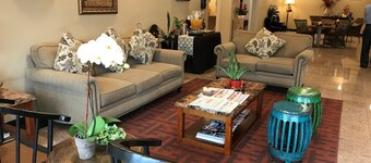 GreenTree Inn & Suites Alhambra