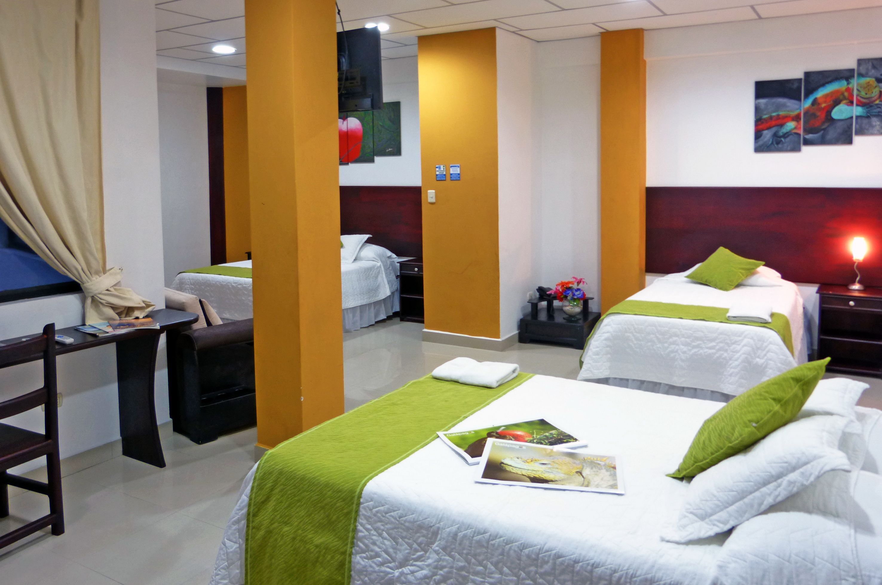 Camas extra gratis, wifi gratis y ropa de cama 