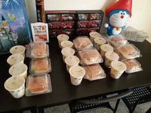 Free daily local cuisine breakfast - Love & Peace B&B (Taitung)