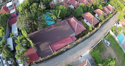 Bee Nat Garden Resort