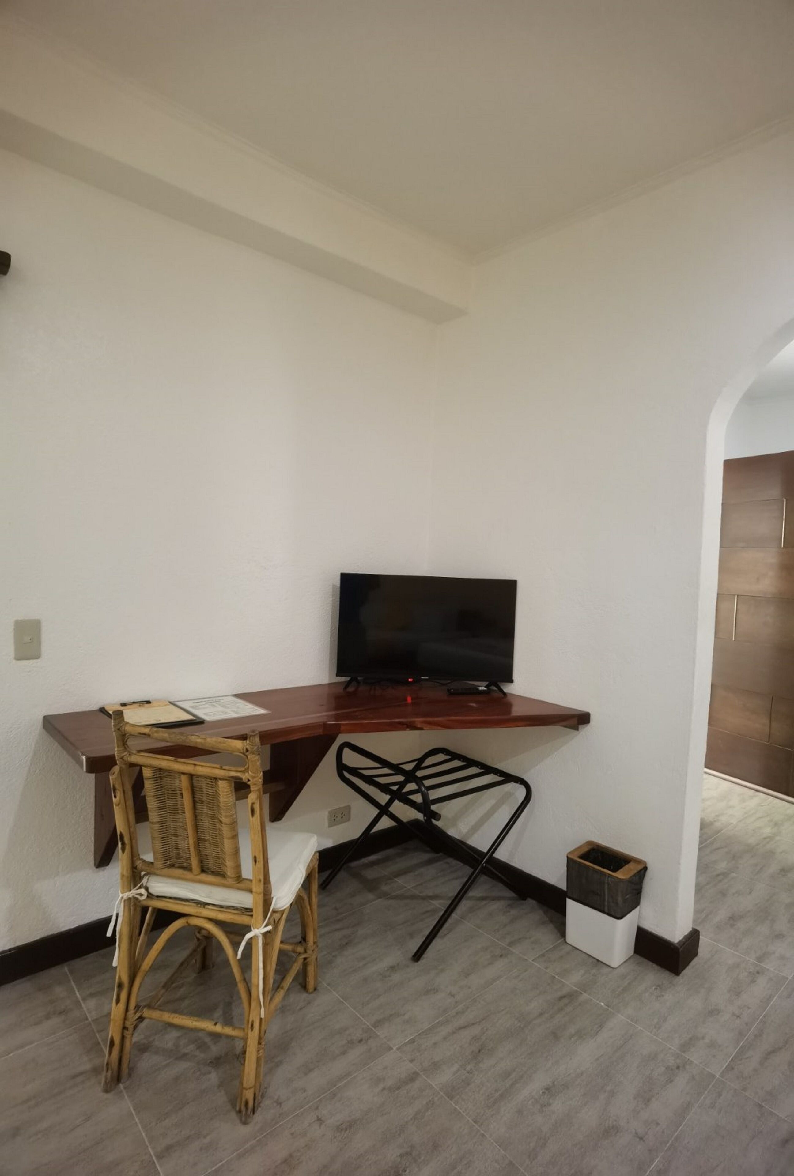 family room | premium bedding, minibar, desk, free cots/infant beds