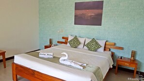 Superior Room | Premium bedding, minibar, desk, free cribs/infant beds - Munting Paraiso (Puerto Princesa)