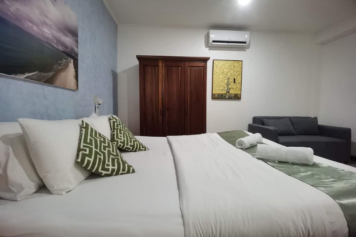 MUNTING PARAISO PROMO DUAL B: PPS-ELNIDO WITH AIRFARE puerto-princesa Packages