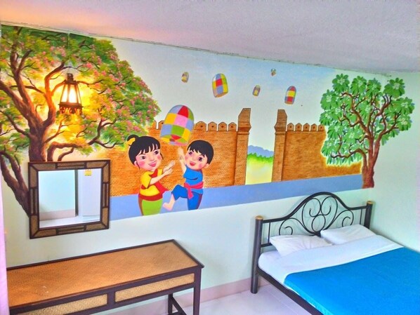 Standard Double Room | Γραφείο, πτυσσόμενα/έξτρα κρεβάτια, δωρεάν Wi-Fi