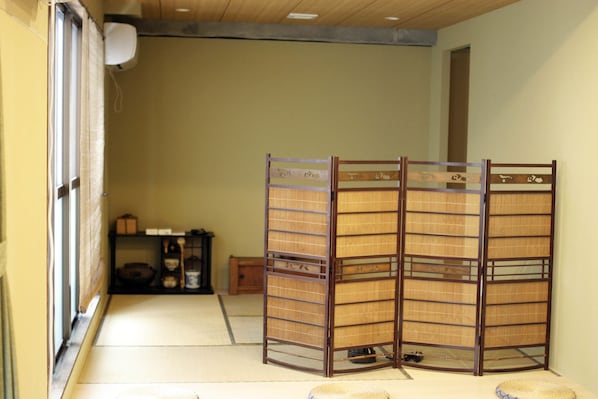 Interior entrance - Guest House SENSU - Hostel (Tokyo)