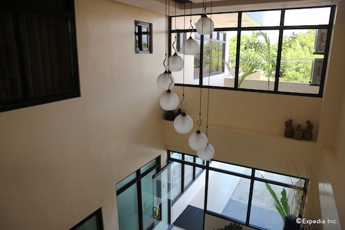 La Trinidad Pension House