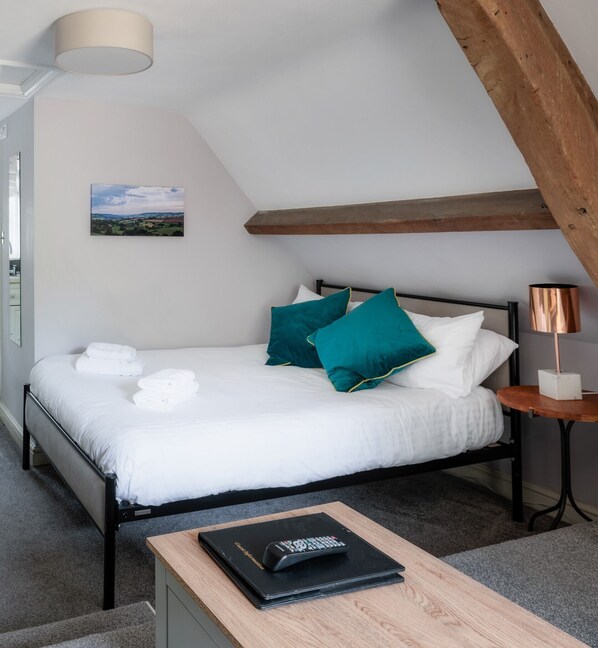 Laptopgeeigneter Arbeitsplatz, Bügeleisen/Bügelbrett