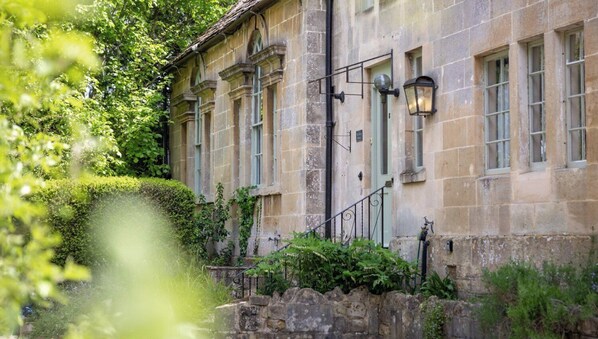 Exterior - The New School Rooms (Corsham)