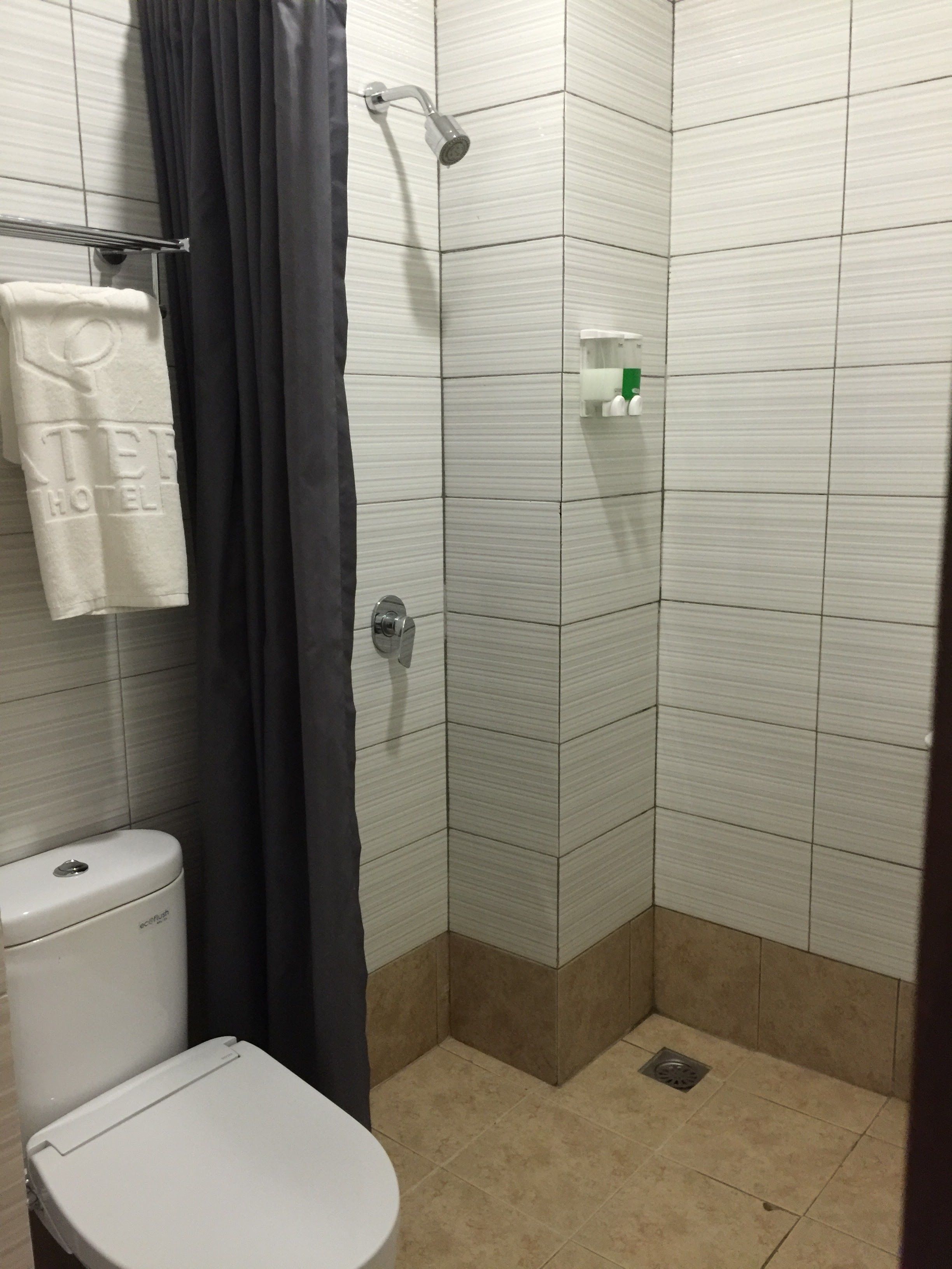 shower, free toiletries, hair dryer, slippers