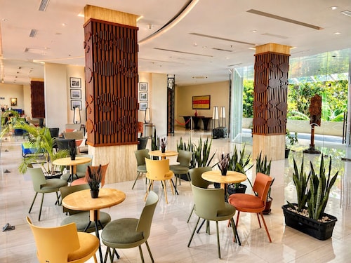 Hotel PrimeBiz Tegal