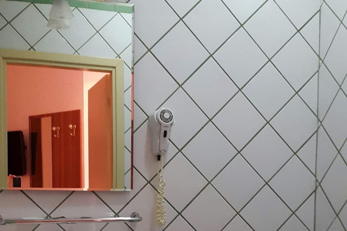 shower, free toiletries, hair dryer, bathrobes